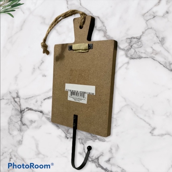 Wall Hook Kiss the Cook Phrase Decorative Wall Sign Hanging NEW - Picture 4 of 9